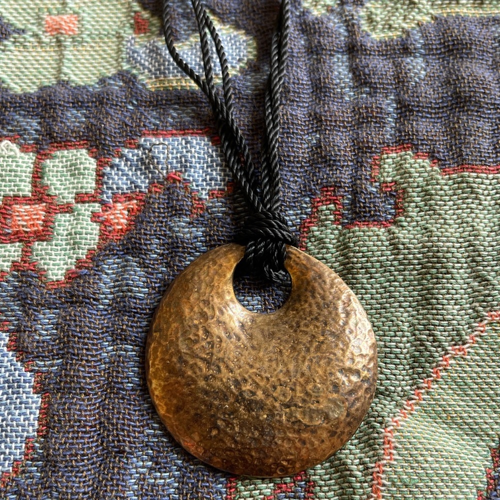 Vintage 925 Sterling Copper Medallion Necklace 🐦‍⬛ - Picture 3 of 4
